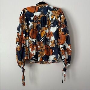 Warm Size 2 White Orange Blue Floral Long Sleeve Blouse‎